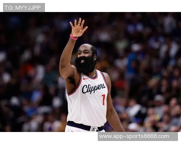 哈登谈防守稳固如何改变局面并增强球队信心的秘诀 哈登谈防守稳固如何改变局面并增强球队信心的秘诀