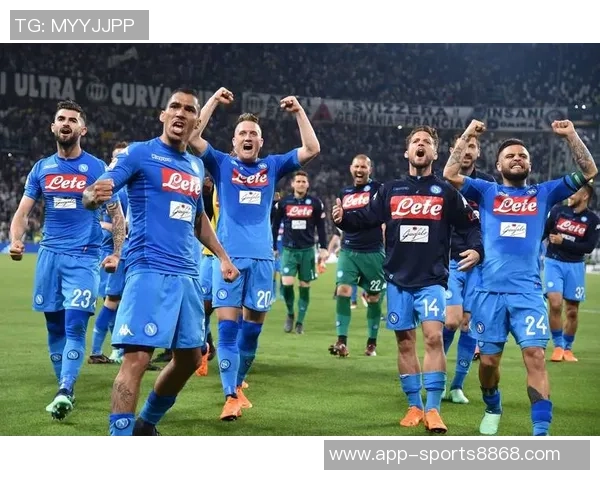 米兰对阵那不勒斯意超杯首发阵容分析莱奥缺阵洛博特卡首发出战 米兰对阵那不勒斯意超杯首发阵容分析莱奥缺阵洛博特卡首发出战